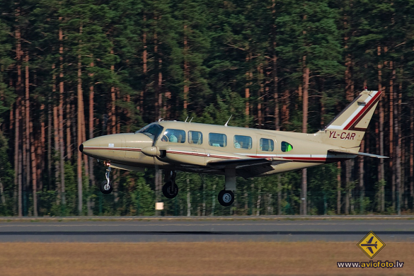 Piper PA-31-350 Navajo Chieftain