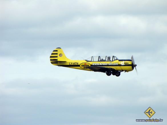 Yakovlev Yak-52