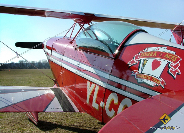 Pitts S-2B Special