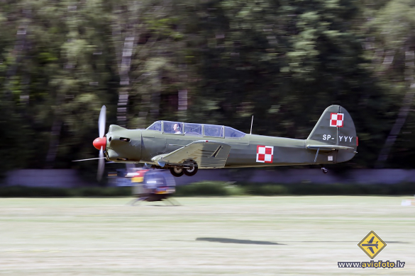 Yakovlev Yak-18