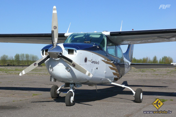 Cessna T210L Turbo Centurion II
