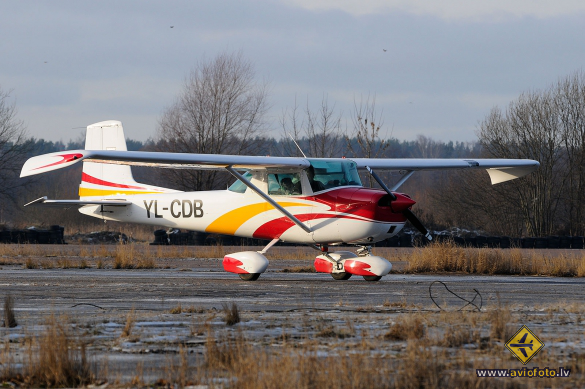 Cessna 150E