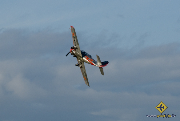 Yakovlev Yak-52