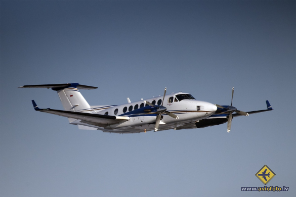 Beech Super King Air 350 (B300)
