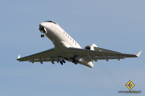 Bombardier Challenger 300 (BD-100-1A10)