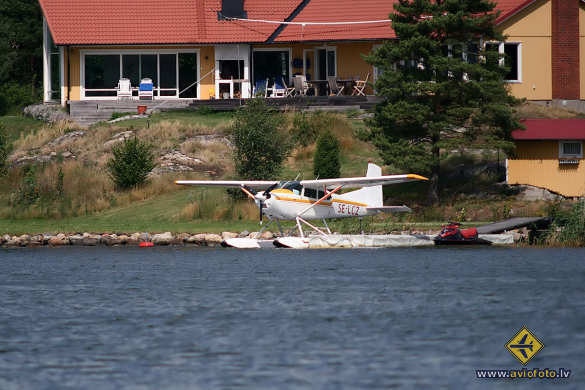Cessna 185