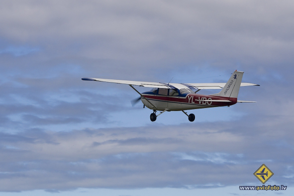 Reims F172K