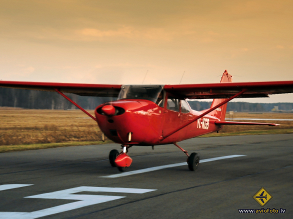 Reims F172F