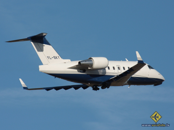 Bombardier Challenger 604 (CL-600-2B16)