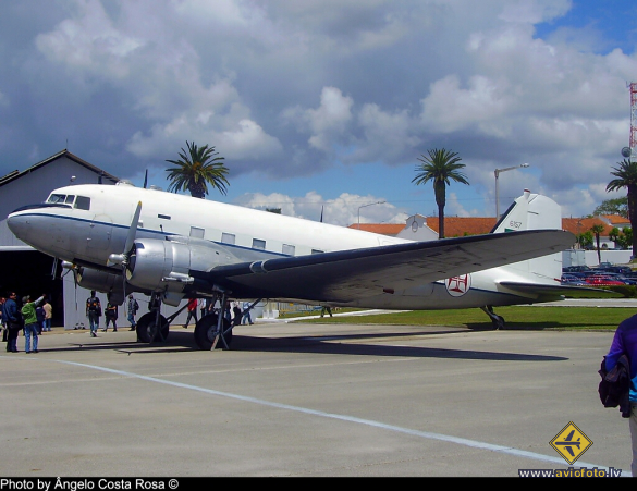 Douglas C-47A Skytrain (DC-3)