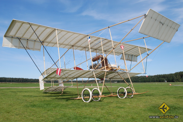 Farman IV