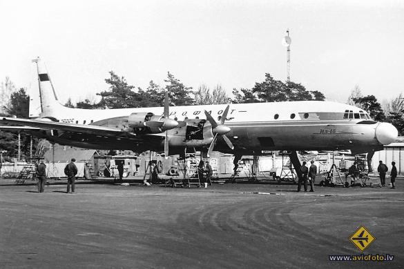 Ilyushin Il-18