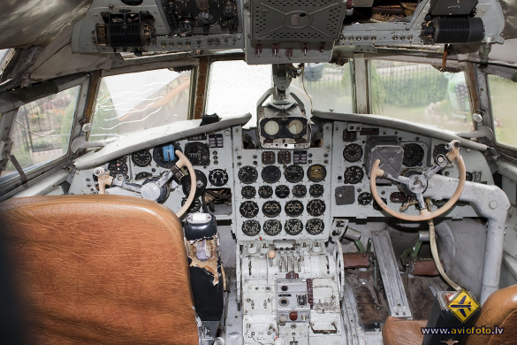 Ilyushin Il-18