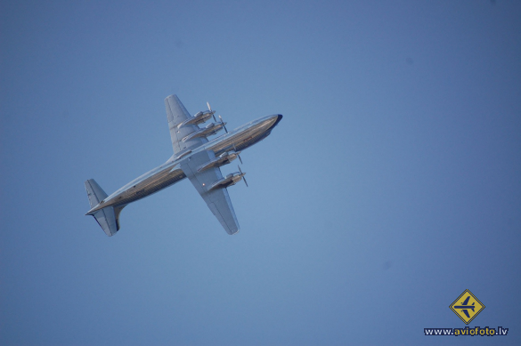 Douglas DC-6B
