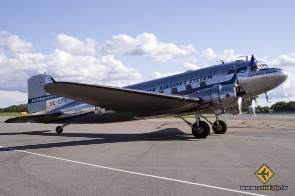 Douglas C-47A Skytrain (DC-3)