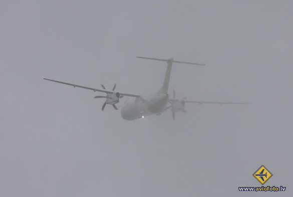 Bombardier DHC-8-402 Q400
