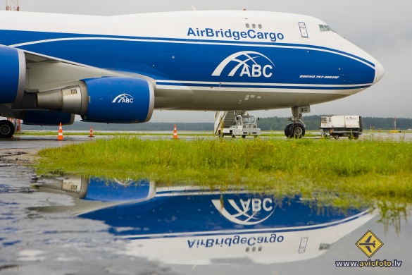 Boeing 747-46NF/ER/SCD