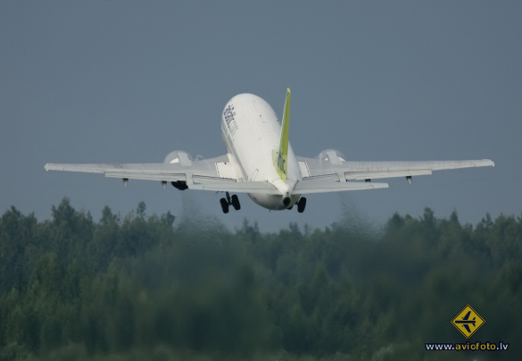 Boeing 737-522