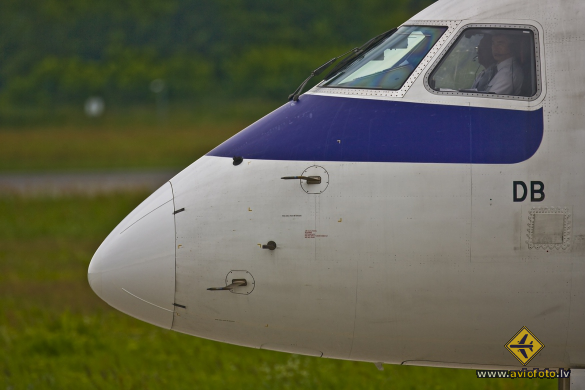 Embraer 170STD (ERJ-170-100STD)