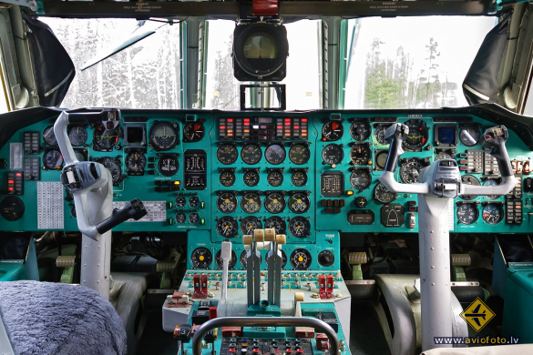 Ilyushin Il-76T
