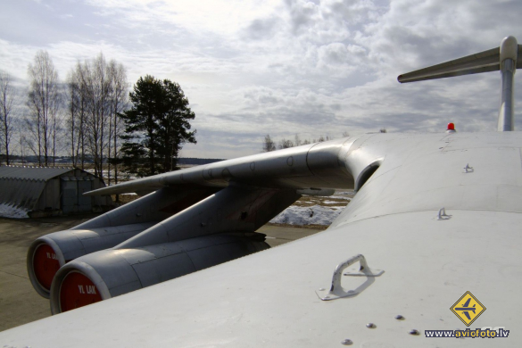 Ilyushin Il-76T