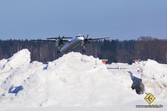 Bombardier DHC-8-402 Q400