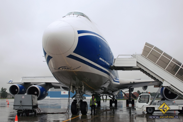 Boeing 747-46NF/ER/SCD
