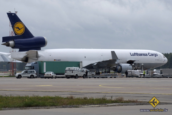 McDonnell Douglas MD-11F