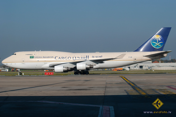 Boeing 747-412(BDSF)