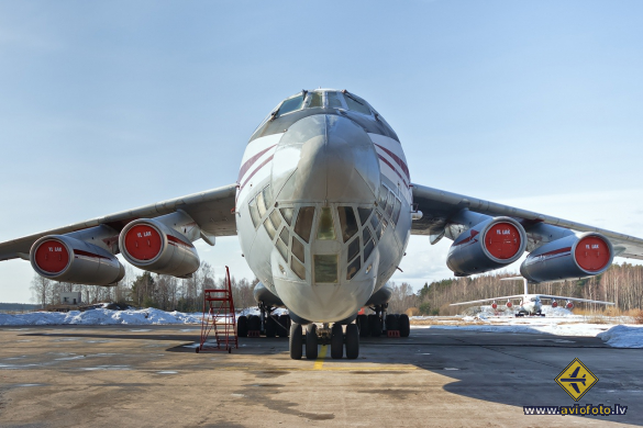 Ilyushin Il-76T