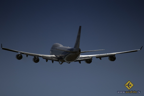Boeing 747-4KZF/SCD