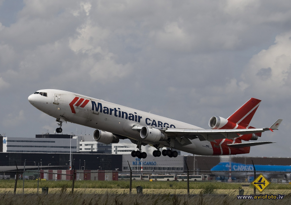 McDonnell Douglas MD-11CF