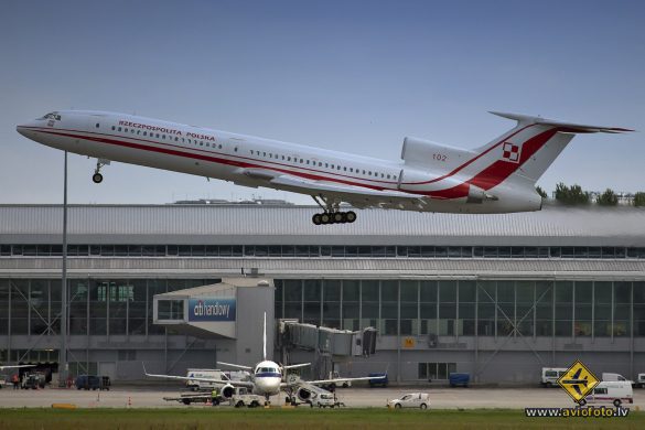 Tupolev Tu-154M