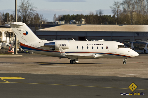 Canadair Challenger 601-3A (CL-600-2B16)
