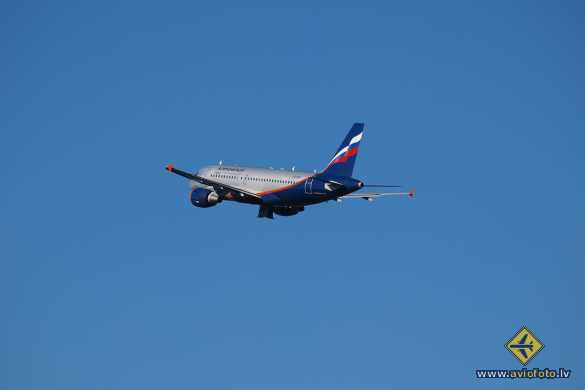 Airbus A319-112