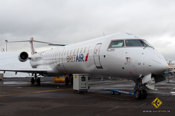 Bombardier CRJ-1000EL NG (CL-600-2E25)