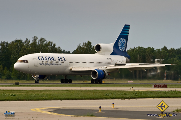 Lockheed L-1011-385-3 TriStar 500