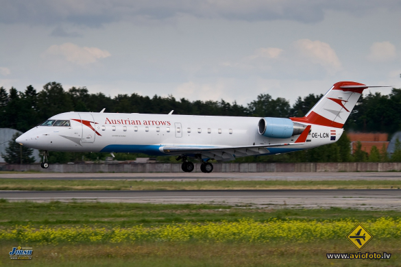 Bombardier CRJ-200LR (CL-600-2B19)
