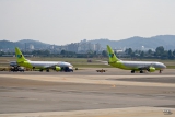 Boeing 737-86N