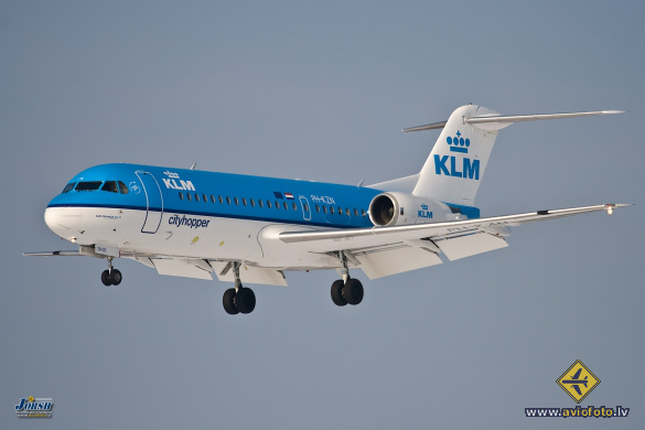 Fokker 70 (F-28-0070)