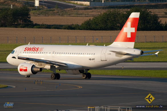 Airbus A319-112