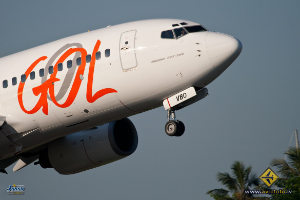 Boeing 737-73V