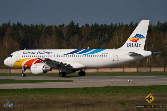 Airbus A320-211