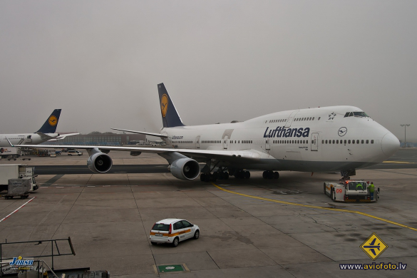 Boeing 747-430
