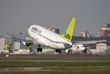 Boeing 737-522
