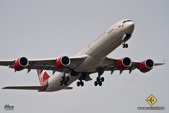 Airbus A340-642