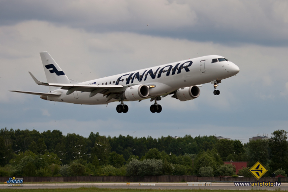 Embraer 190LR (ERJ-190-100LR)