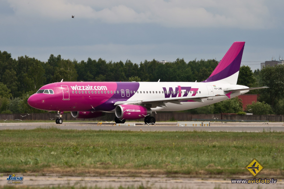 Airbus A320-232