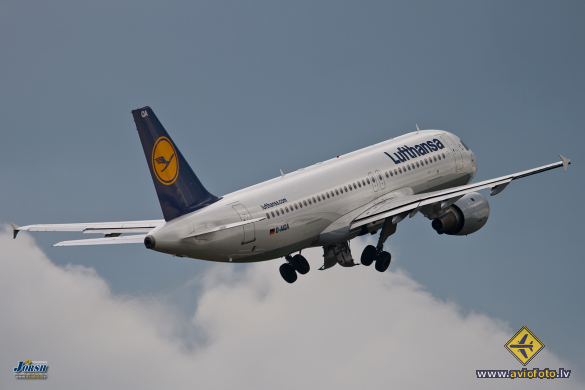 Airbus A320-211