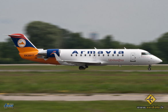 Bombardier CRJ-200LR (CL-600-2B19)